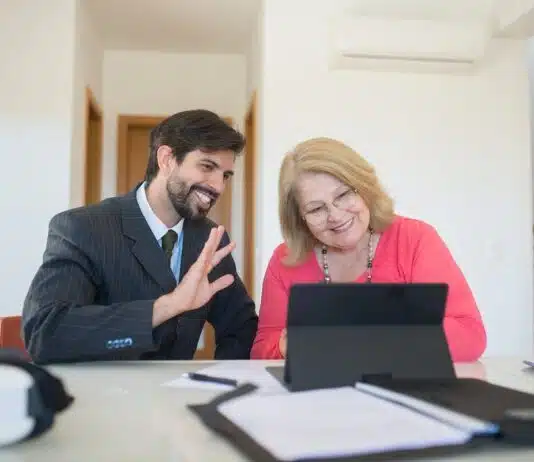 Prêt relais immobilier senior : comment ça marche