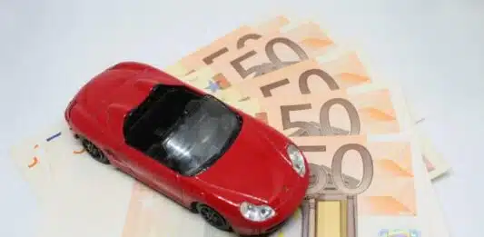 Les avantages de résilier votre assurance auto MMA