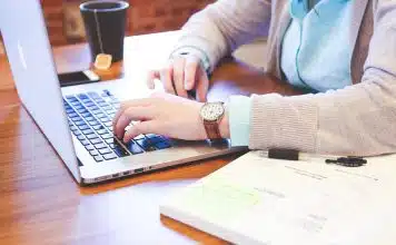 Comment ouvrir un plan d’épargne en action (PEA) ? Comment ouvrir un plan d'épargne en action (PEA) ?