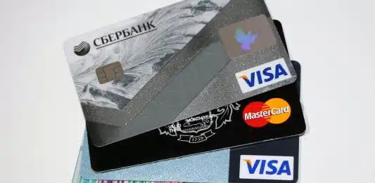 Quels sont les services téléphoniques que proposent une banque en ligne ?